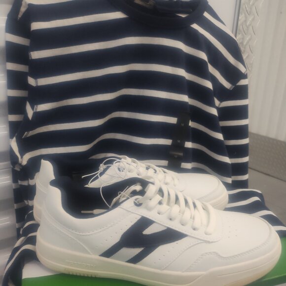 Tretorn Other - Men's tretorn size 8 & BR mariner shirt